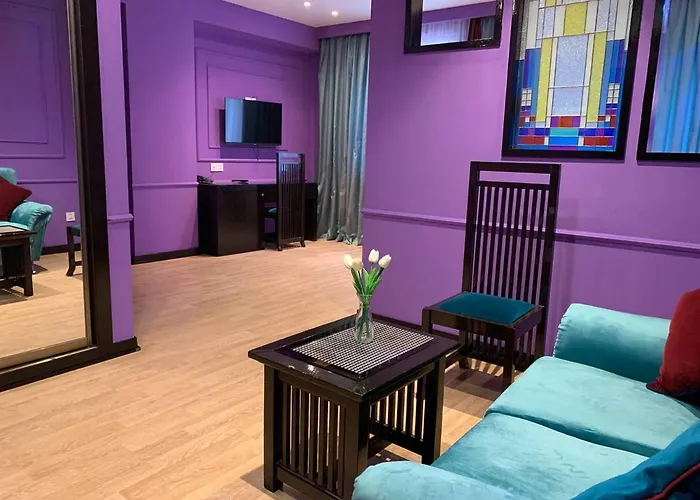 Hazz Hotel